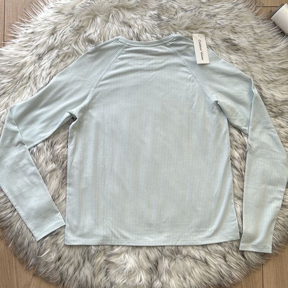 Outdoor Voice ThinkFast Mesh Long Sleeve - Picture 6 of 7